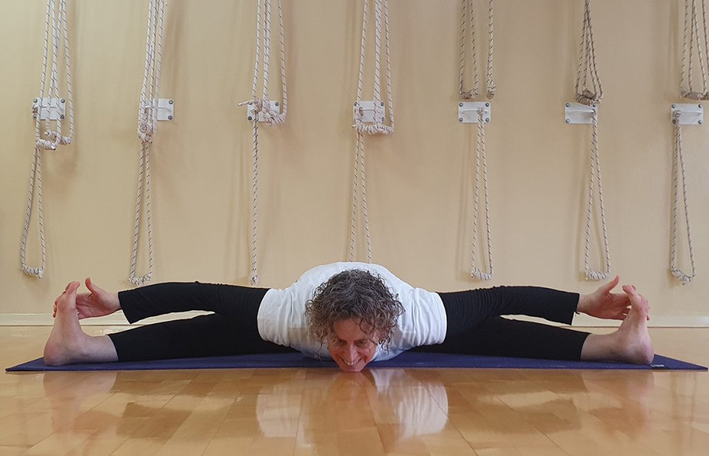 אופוישטה קונאסנה